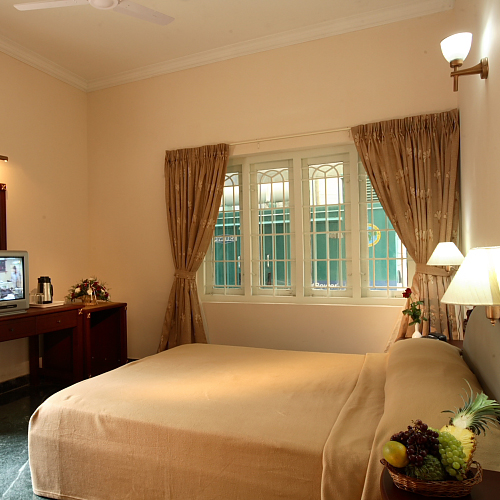 A/C Deluxe Executive Rooms and Suites in Kochi